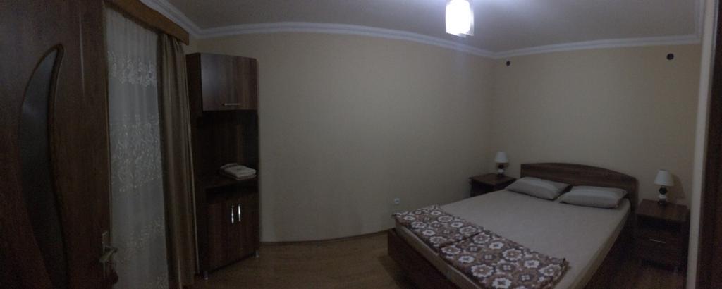 Mari Guest House Telavi Exterior photo